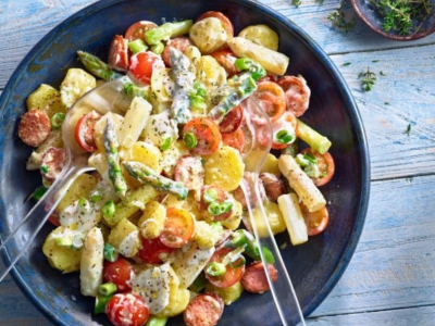 Spargel-Kartoffelsalat - die schnelle Variante mit Hähnchennuggets